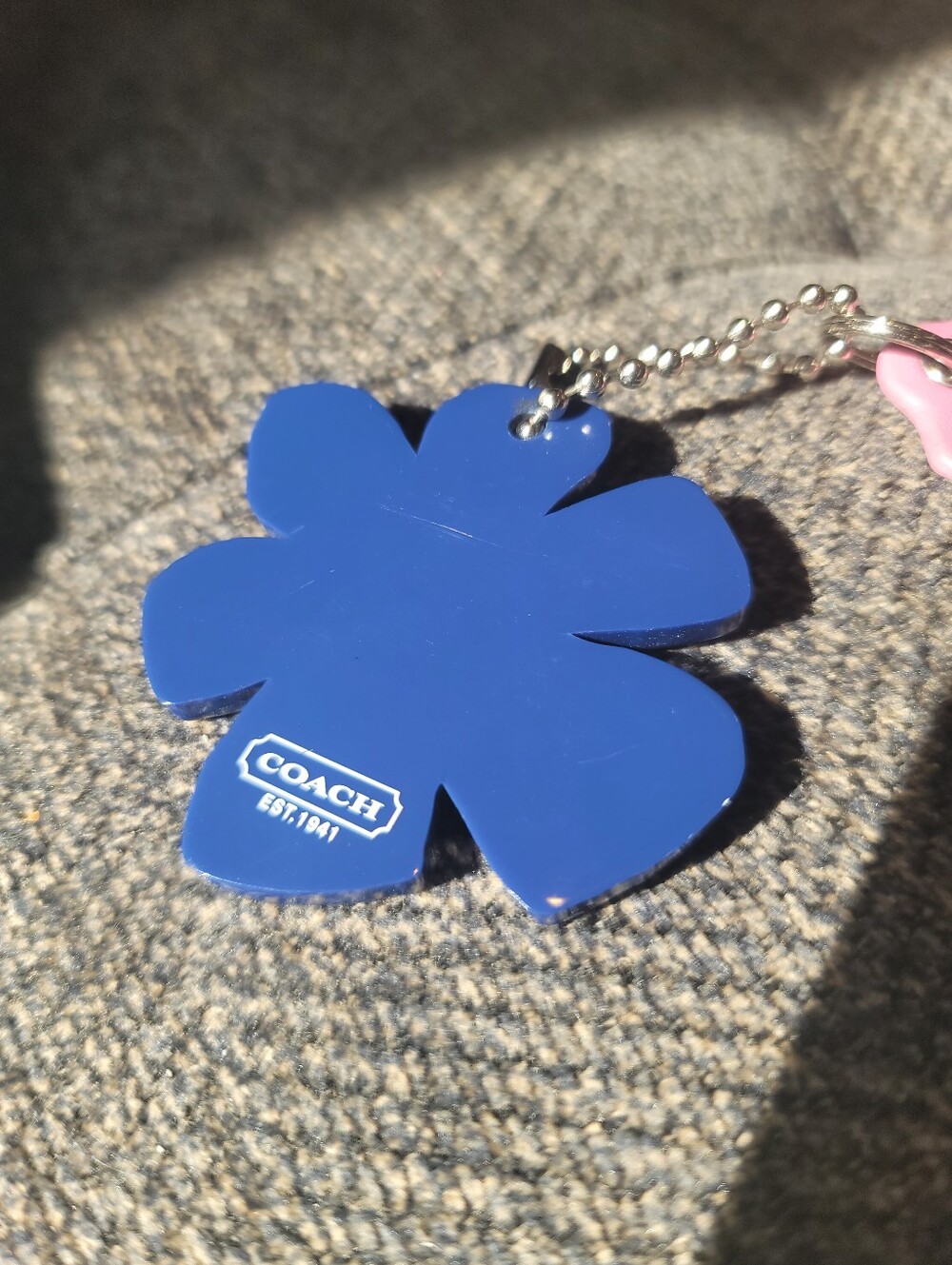 Coach Y2K Flower Charm And Pink Leather Hang Tag - Picture 3 of 5